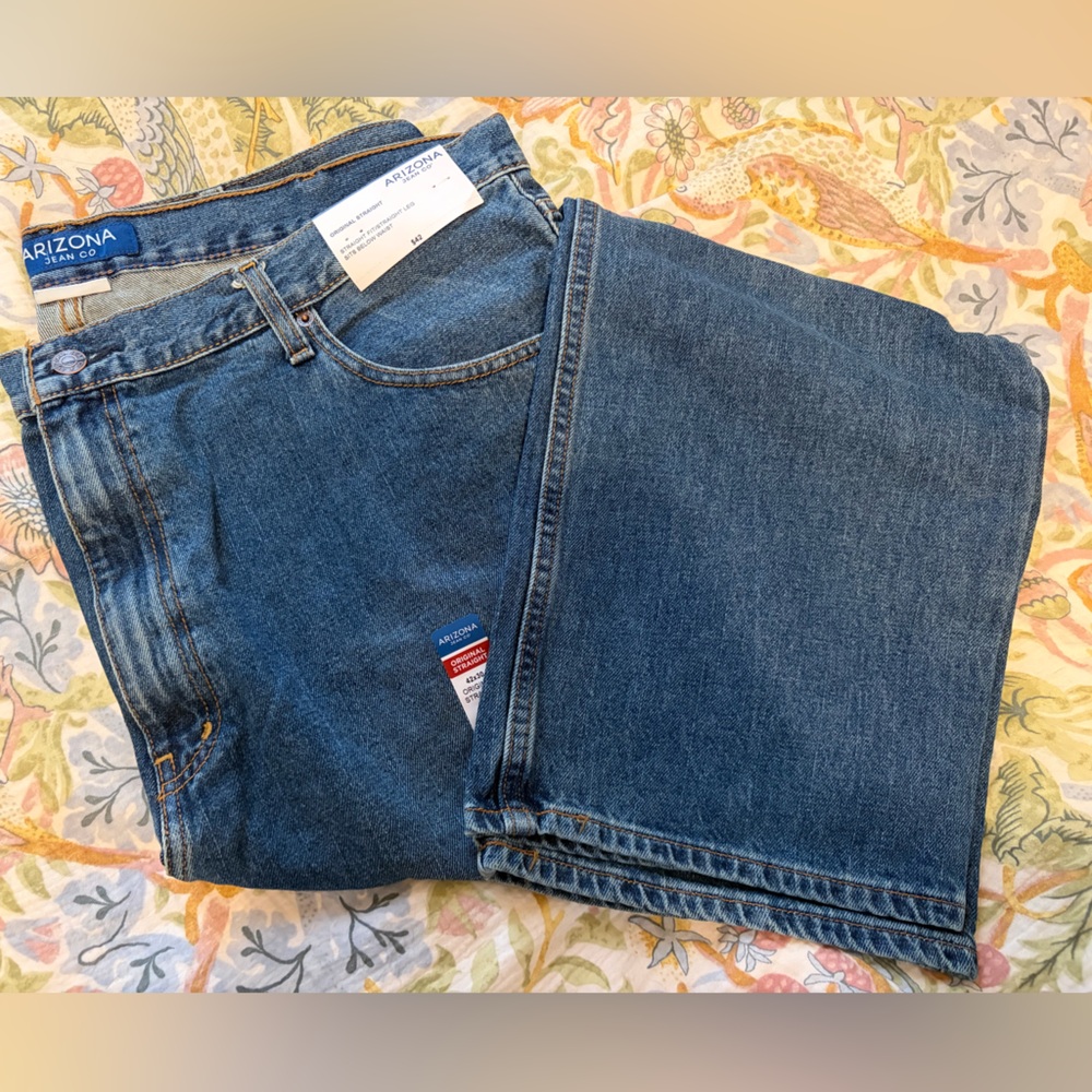 Arizona Jean Company Men's Denim Relaxed Jeans